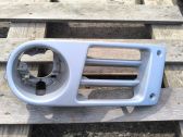 Verkleidung Nebelscheinwerfer / Gitter vorne