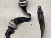 Middle seatbelt (rear)