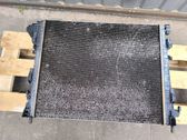 Radiator cooling fan shroud