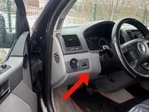 Verkleidung Armaturenbrett Cockpit unten