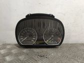Velocímetro (tablero de instrumentos)