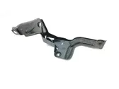 Intercooler pipe mounting bracket