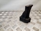 Engine mounting bracket