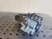 Engine mounting bracket