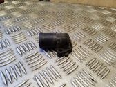Tuyau de liquide de refroidissement moteur