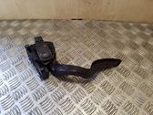 Accelerator throttle pedal