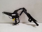 Engine bonnet/hood hinges