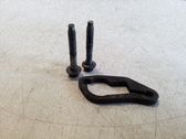Abrazadera del inyector de combustible