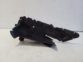 Intercooler air channel guide