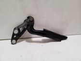 Engine bonnet/hood hinges