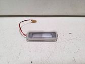 Éclairage lumière plafonnier avant