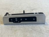 Gear shift selector indicator