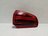 Tailgate rear/tail lights