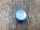 Bouton poussoir de démarrage du moteur