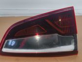 Tailgate rear/tail lights