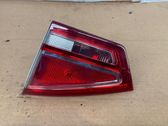 Tailgate rear/tail lights