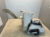 Windshield washer fluid reservoir/tank