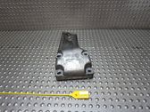 Engine mounting bracket