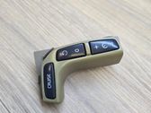 Steering wheel buttons/switches