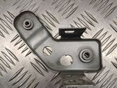 Fender mounting bracket