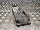 Engine mounting bracket