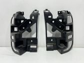 Rear bumper mounting bracket