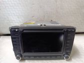 Radio / CD-Player / DVD-Player / Navigation