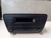 Radio/CD/DVD/GPS head unit