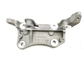 Engine mounting bracket