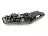 Convertible roof lock/latch