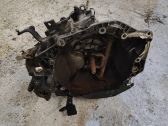 Manual 5 speed gearbox