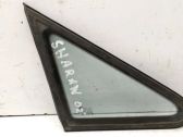Front triangle window/glass