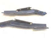 Engine bonnet/hood hinges
