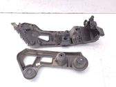 Rear bumper mounting bracket