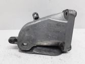 Engine mounting bracket