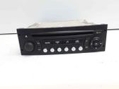 Radio/CD/DVD/GPS head unit