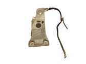 Engine mounting bracket