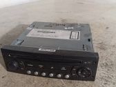 Radio/CD/DVD/GPS head unit