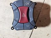 Botón interruptor de luz de peligro