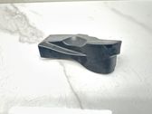 Autres pièces compartiment moteur