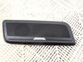 Grille de garniture d’enceinte pour tablette arrière