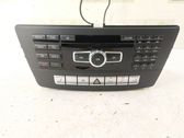 Radio / CD-Player / DVD-Player / Navigation