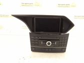 Radio / CD-Player / DVD-Player / Navigation