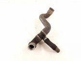 Tuyau de liquide de refroidissement moteur