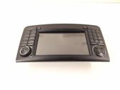 Radio/CD/DVD/GPS head unit