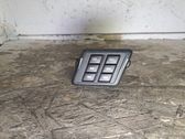 Steering wheel buttons/switches