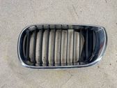 Grille de calandre avant