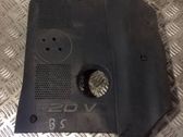 Couvercle cache moteur