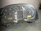 Geschwindigkeitsmesser Cockpit