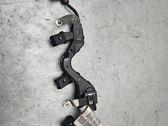 Fuel injector wires